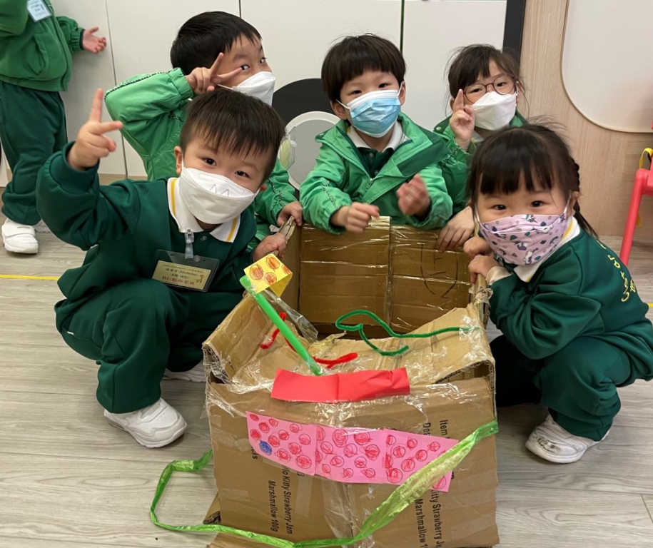 我們合力製作的搬運小車！