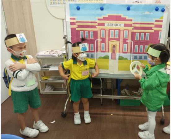 我不要坐珍珠阿姨的車啊！